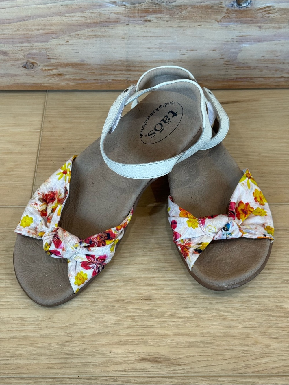 Taos Footwear White Ankle-Strap Sandals with Floral Bow